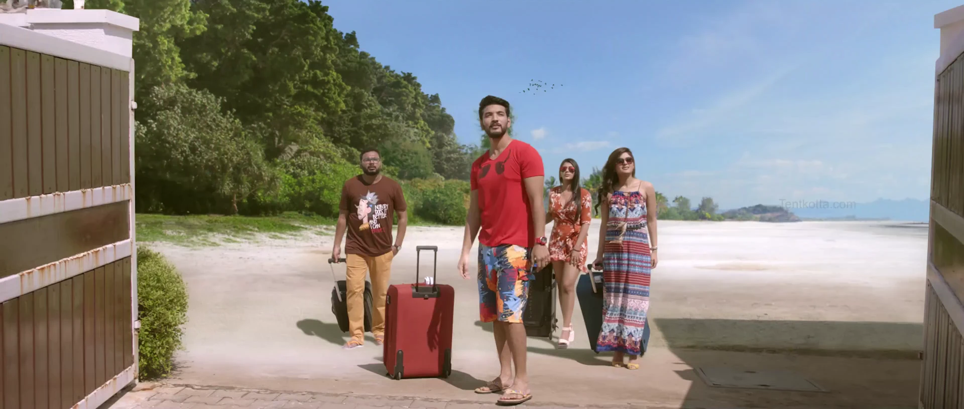 Download Iruttu Araiyil Murattu Kuthu 2018 Hindi Dual Audio WEB-DL 720p ...
